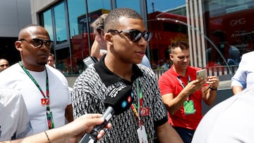 Mbappe releases statement outlining PSG future