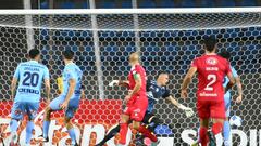 El goleador del fútbol chileno hunde a Iquique: llegó a 7 anotaciones