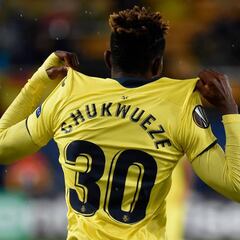 La exhibición de Chukwueze deja más en el aire su futuro de amarillo