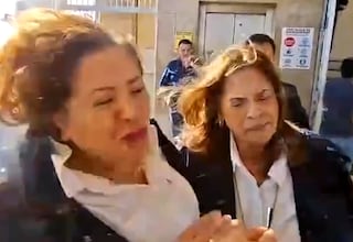 Atacan a una diputada de la oposición del Gobierno de Honduras con un explosivo mientras atendía a la prensa