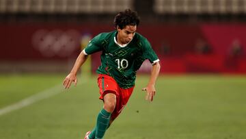 Diego Lainez sufrió par de esguinces en duelo contra Japón