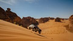 El coche de Rosberg en Al Ula.