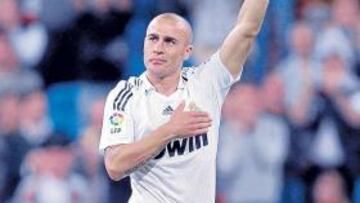 Cannavaro se despide del Bernabéu.