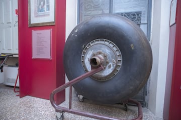 El museo del Torino está en Grugliasco, a las afueras de Turín. Es una joya y son los voluntarios los que lo mantienen en pie. Ocupa una gran mansión y en las dos plantas uno se hace a la idea de lo que es este club. 
