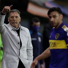 Boca, con varios cambios, comienza la defensa del título