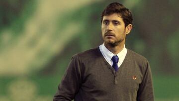 La zaga de tres centrales, base del puzle de Víctor