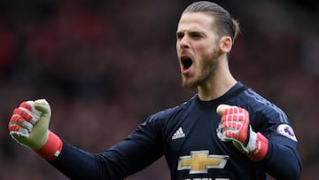MANCHESTER, ENGLAND - APRIL 29: David De Gea of Manchester United celebrates his sides first goal during the Premier League match between Manchester United and Arsenal at Old Trafford on April 29, 2018 in Manchester, England. (Photo by Shaun Botterill/G