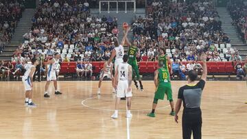 Primer testeo con derrota ante Brasil en Lyon
