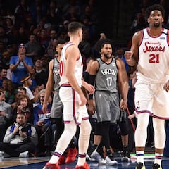 Los 76ers tiran de Embiid y dejan secos a los Nets en la prórroga