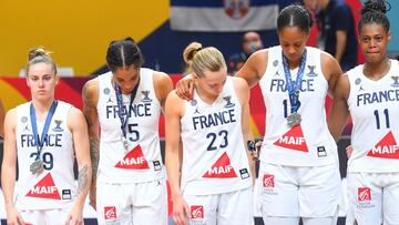 Lamentables insultos racistas a Iliana Rupert