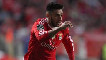 El 'Toto' Salvio renueva con el Benfica hasta el 2019