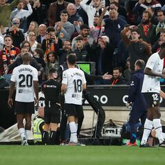 Las 17 decisiones del VAR que denuncia el Valencia