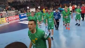 Marko Lasica se disculpa por escupir a la afición macedonia