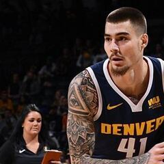 Juancho Hernángómez, estrella del Campus WOB CaixaBank de Málaga