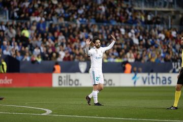 Isco marcó de falta el 0-1 y pidió perdón a la afición.