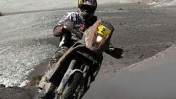 <b>QUIERE EL CUARTO. </b>Despres, en la imagen, está empatado a victorias con Coma, a tres, y ayer se puso líder en busca de su cuarto Dakar.