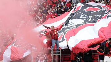 Follow all the action as it happens from the Sports Illustrated Stadium in Harrison.