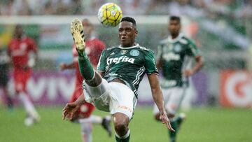 Yerry Mina llegar&iacute;a al Barcelona en enero de 2018 