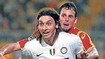 <b>A OLD TRAFFORD. </b>Ibrahimovic vestirá la roja del Manchester.