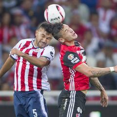 Cómo y dónde ver el Chivas vs Atlas; horario y TV online