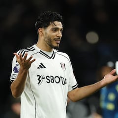 Raúl Jiménez no pudo evitar la derrota del Fulham