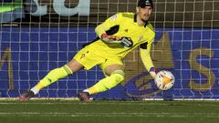 Dituro da pistas de su futuro