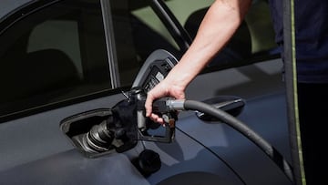 El precio promedio de la gasolina alcanza su nivel más alto desde noviembre de 2023. ¿En qué estados afectará más la subida? Aquí los detalles.