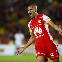 Corinthians muestra interés por Sergio Otalvaro