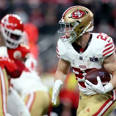 Christian McCaffrey será el RB mejor pagado de la NFL, tras millonario acuerdo con los 49ers
