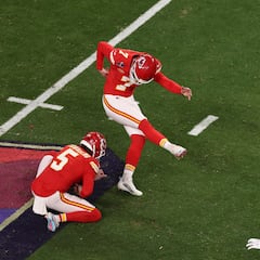 What is the longest field goal in Super Bowl history?