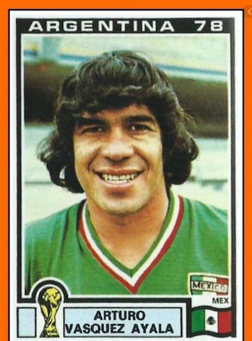 Fue campeón de la Copa México 75-76; ganó un Campeón de Campeones ése mismo año, así como el primer título de liga en la 76-77. 