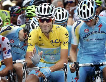 Con su victoría en el Tour se unió a la lista de ciclistas que han conseguido ganar las tres grandes vueltas.