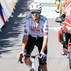 Los españoles en el Tour: susto para Marc Soler y Enric Mas salva el trámite