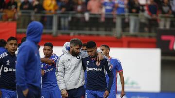 Futbol, Nublense vs Universidad de Chile
Fecha 15, campeonato Nacional 2023
El jugador de Universidad de Chile saludad a la hinchada durante el partido por primera division jugado en el estadio Nelson Oyarzun, Chillan, Chile.
20/05/2023
Jose Robles/Photosport
Football, Nublense vs Universidad de Chile
15th turn, 2023 National Championship
Universidad de ChileÕs player greets the fans during the first division match played at the Nelson Oyarzun stadium, Chillan, Chile.
20/05/2023
Jose Robles/Photosport