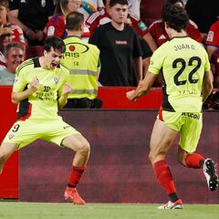 Aprobados y suspensos en el Mirandés: Petit dio la victoria a lo Panichelli