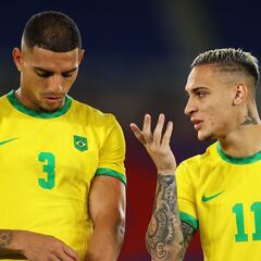 Diego Carlos quiere volver a tiempo para la primera jornada