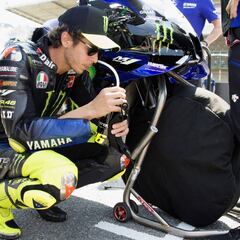 Rossi: "Habrá mucho ambiente en Misano con 10.000 fans"