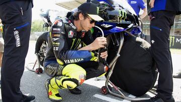 Rossi antes de la salida de Brno.