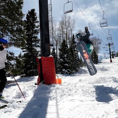 Esquí y snowboard en una antigua estación de Colorado
