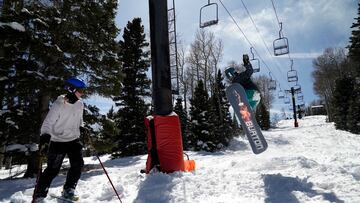 Esquí y snowboard en una antigua estación de Colorado