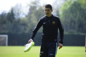 Alejandro Palacios, 35 años