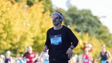 Harry Syles corriendo en la maratón de Berlín.