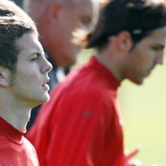 Cesc: "Wilshere pudo tener gran impacto en el Madrid o Barça"