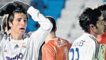 <b>DESCONSOLADOS. </b>El filial no ha comenzado el año con buen pie y está muy cerca del descenso.