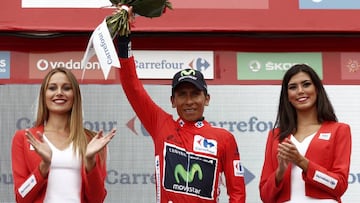 Nairo Quintana se mantiene l&iacute;der.