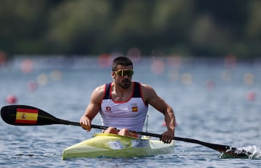 Los Juegos Olímpicos fueron caprichosos con Adrián del Río y Francisco Cubelos emparejándolos en la misma serie, pero ambos españoles pudieron conseguir el billete a semifinales quedando primero y segundo. 