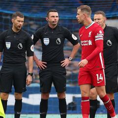 El VAR anula al Liverpool