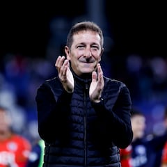 Luis Miguel Ramis cumple un año en el banquillo del Burgos