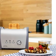 Una tostadora Cecotec con doble ranura para pan y bollería, por menos de 21 euros