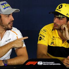 Carlos Sainz: "¿Tomar el relevo? Fernando Alonso solo hay uno"